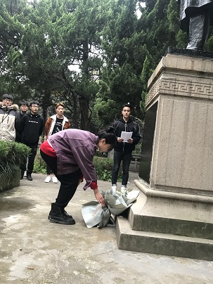 C:/Users/Administrator/Desktop/微信图片_20190403173327.jpg